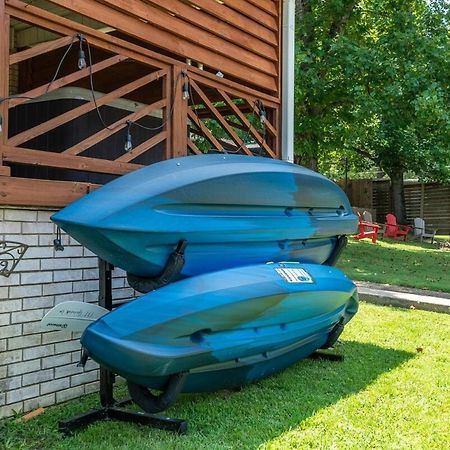 Steps To The Lake, Game Room & More! Sleeps 9 Lake Hamilton Dış mekan fotoğraf
