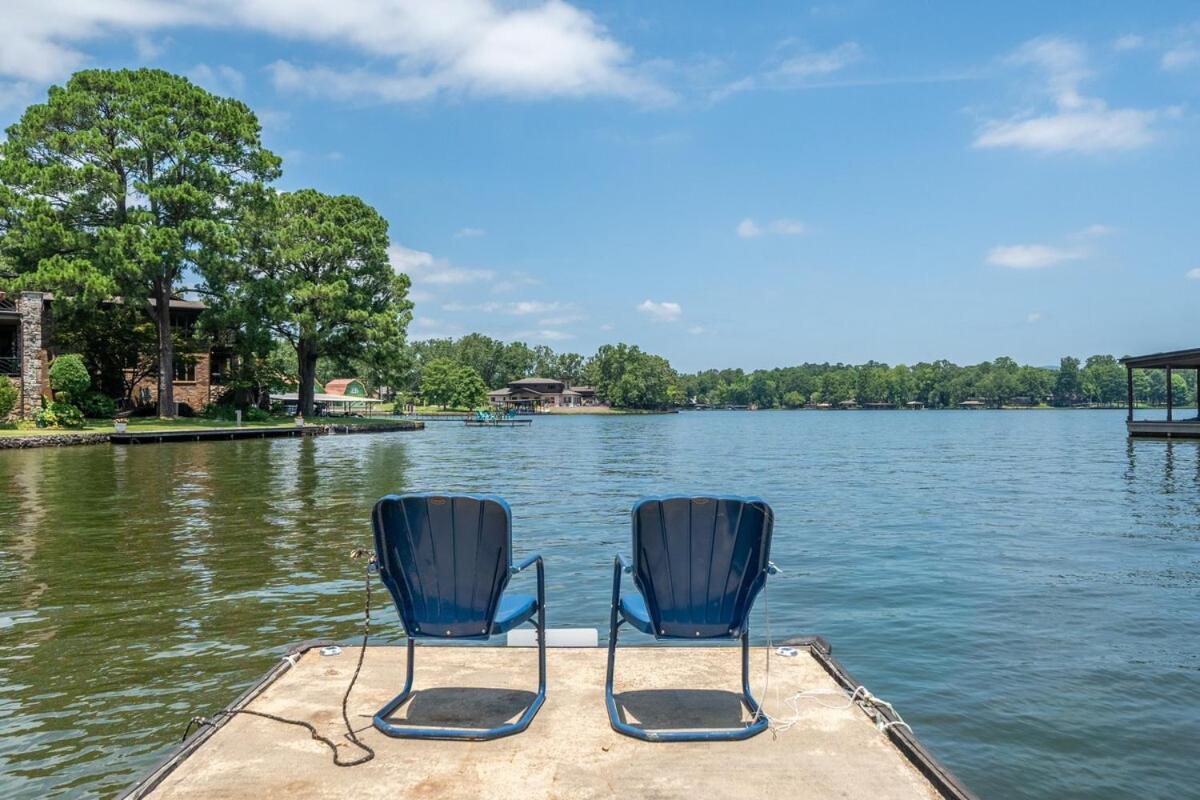 Steps To The Lake, Game Room & More! Sleeps 9 Lake Hamilton Dış mekan fotoğraf