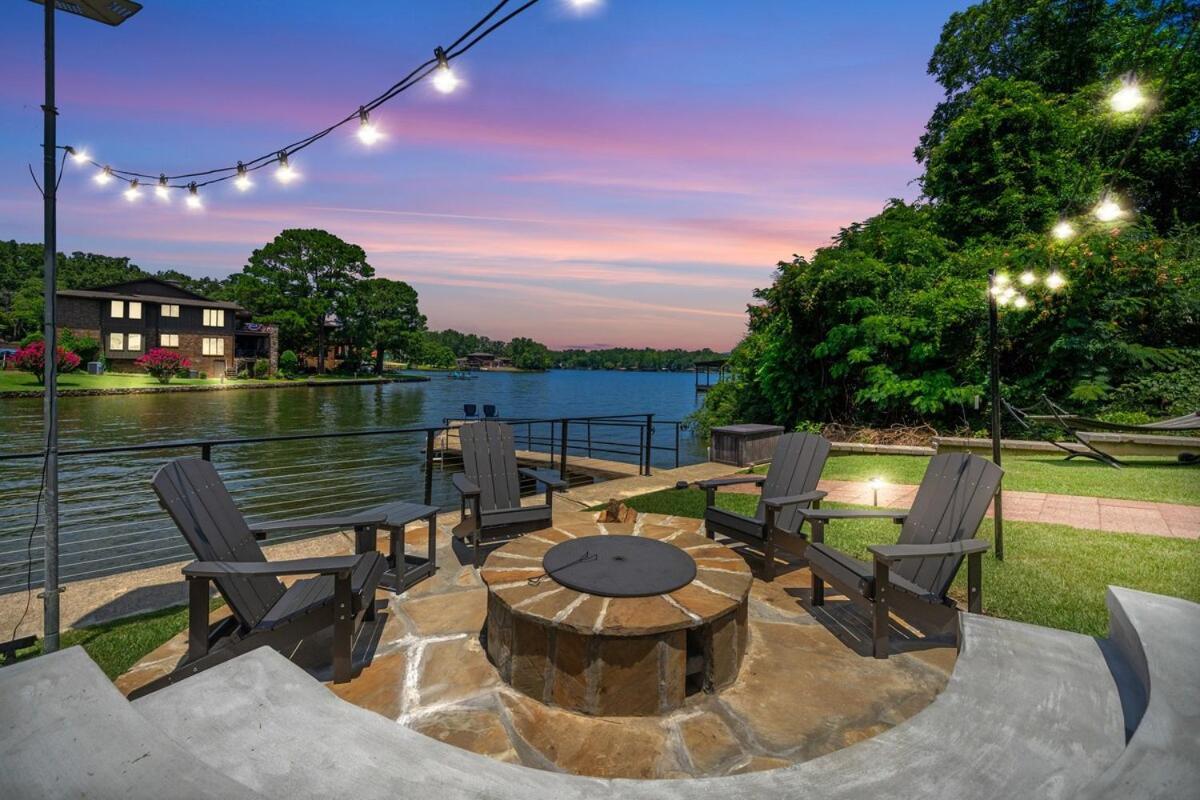 Steps To The Lake, Game Room & More! Sleeps 9 Lake Hamilton Dış mekan fotoğraf